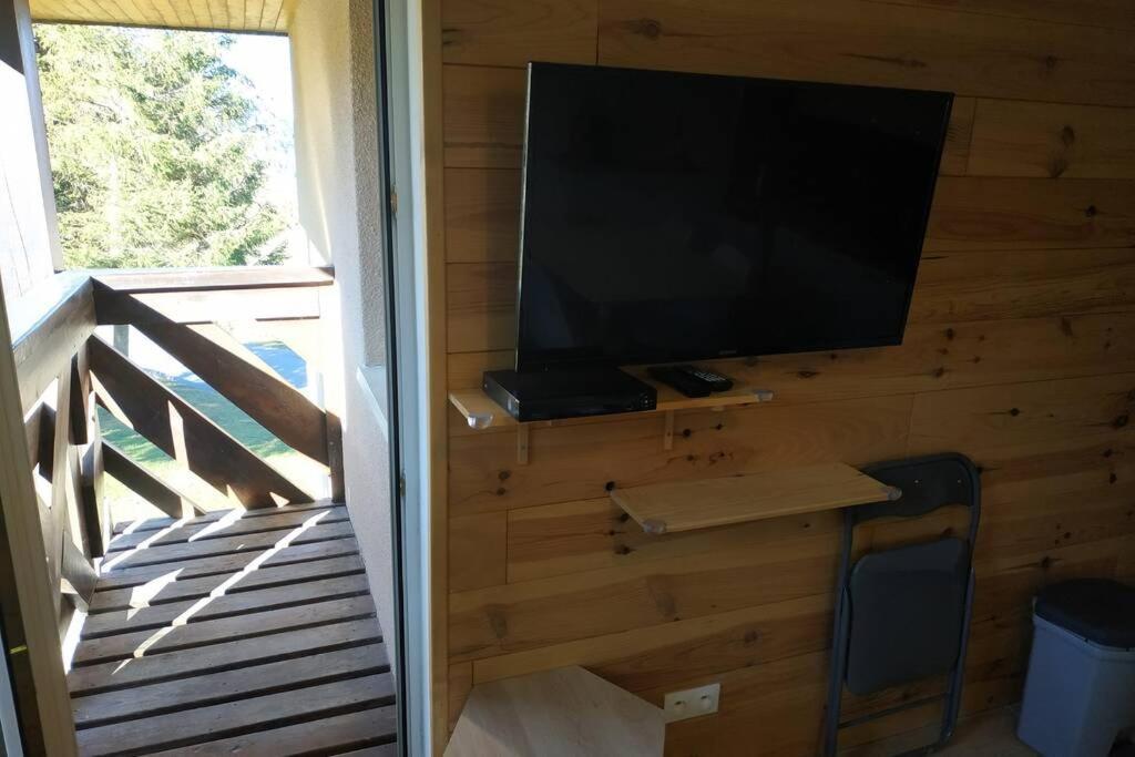 Appartement refait à neuf ski pied des pistes à Val louron Génos Extérieur photo