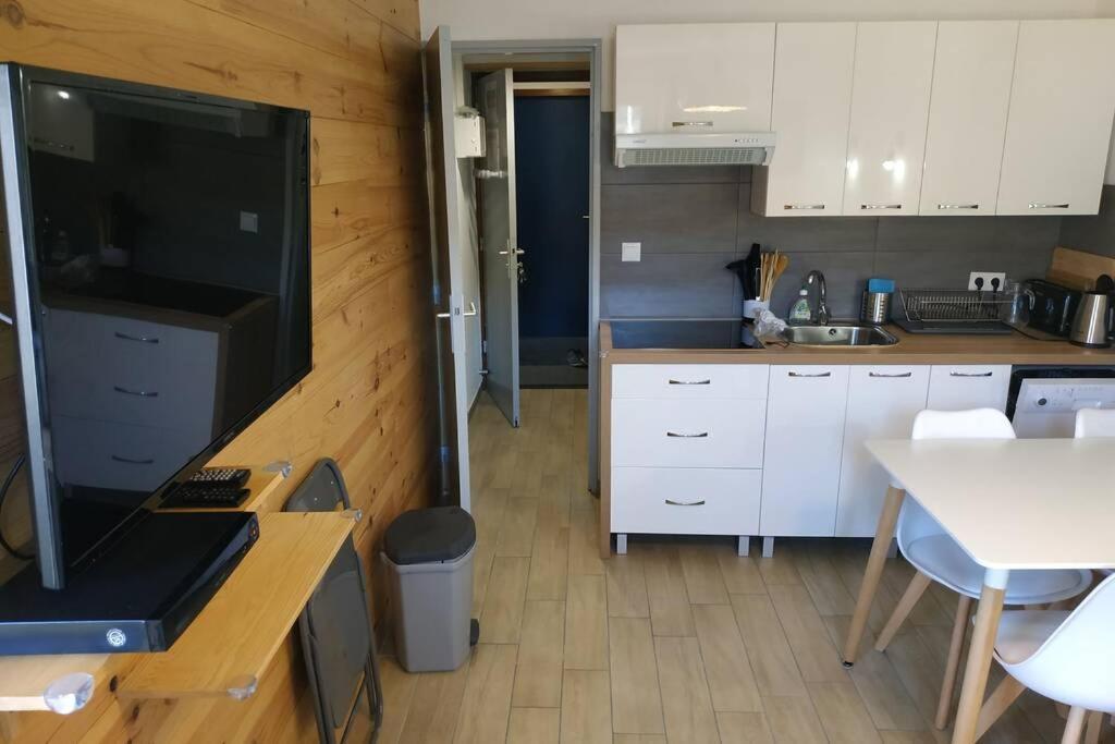 Appartement refait à neuf ski pied des pistes à Val louron Génos Extérieur photo