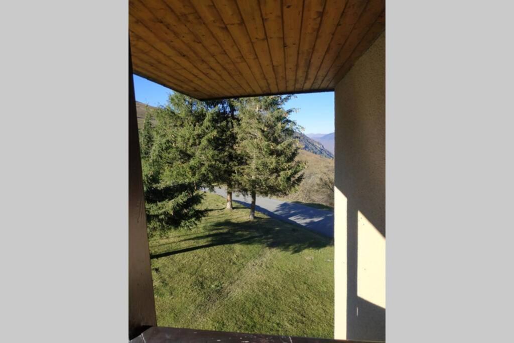 Appartement refait à neuf ski pied des pistes à Val louron Génos Extérieur photo